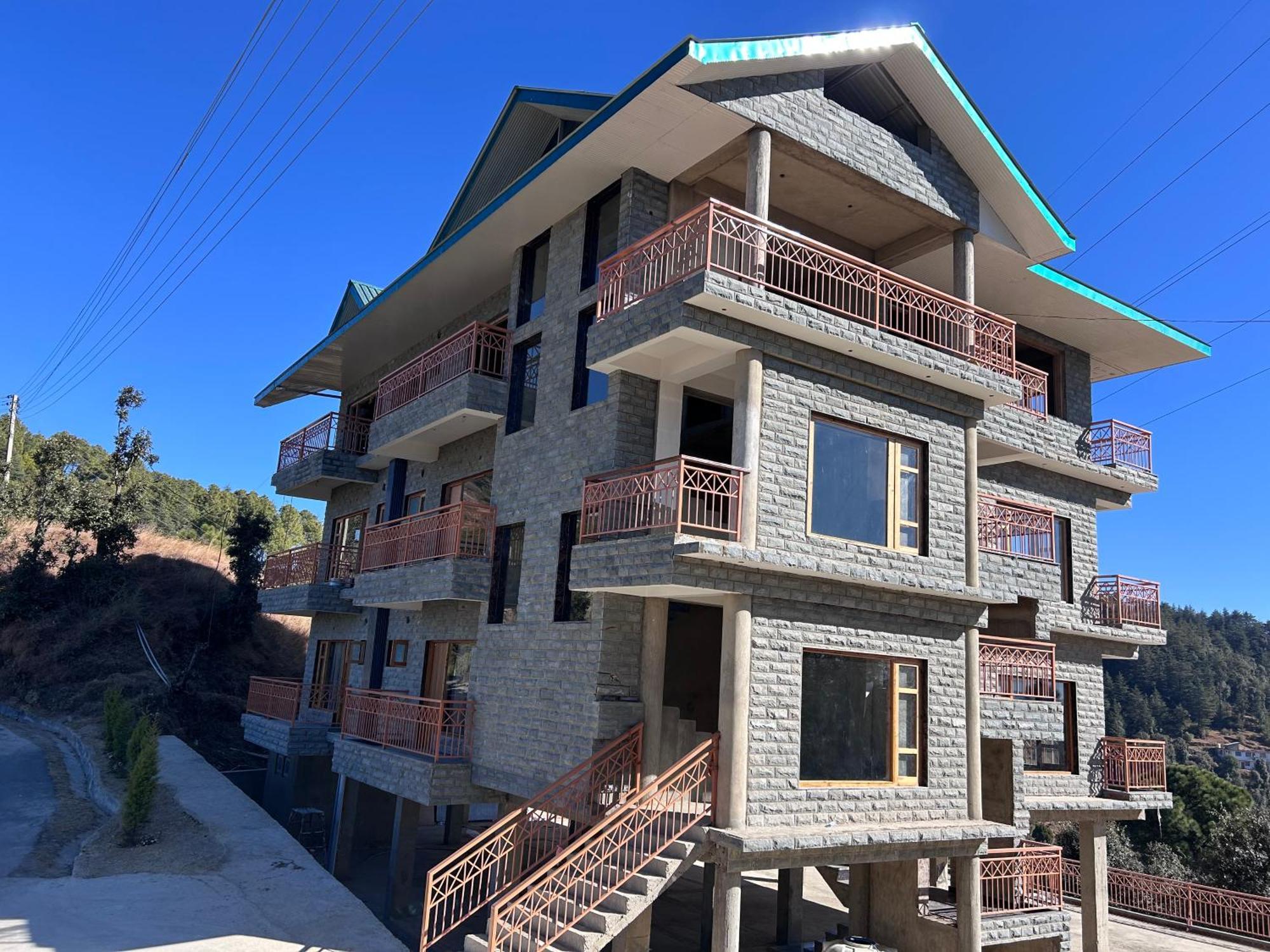 Shalom Hillcrest Inn Shimla Ngoại thất bức ảnh