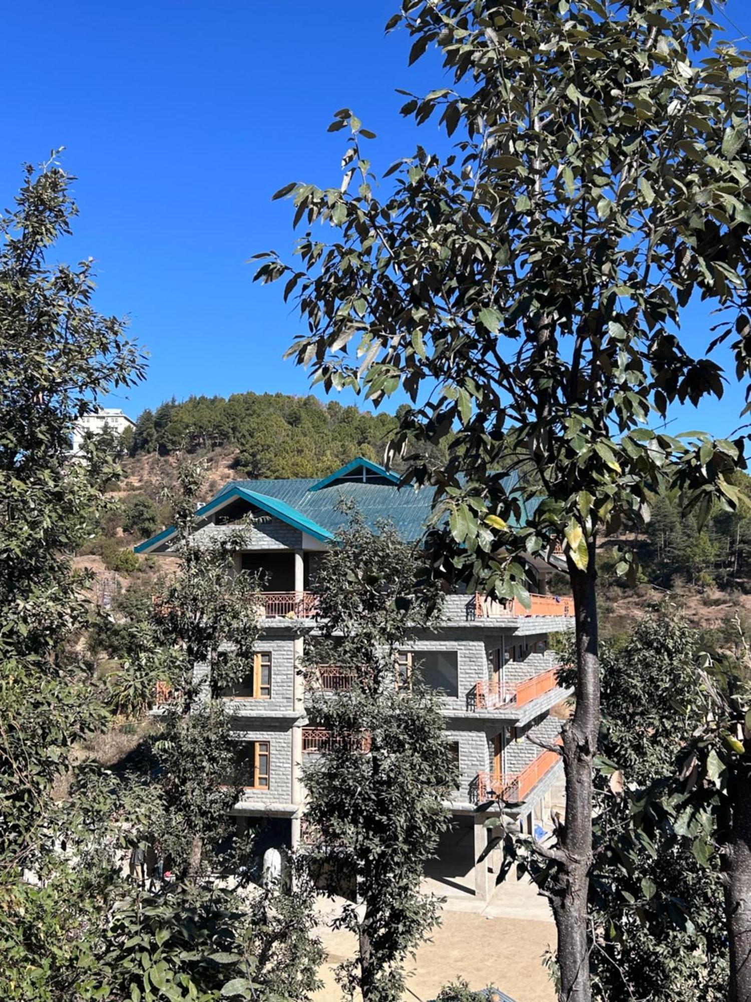 Shalom Hillcrest Inn Shimla Ngoại thất bức ảnh