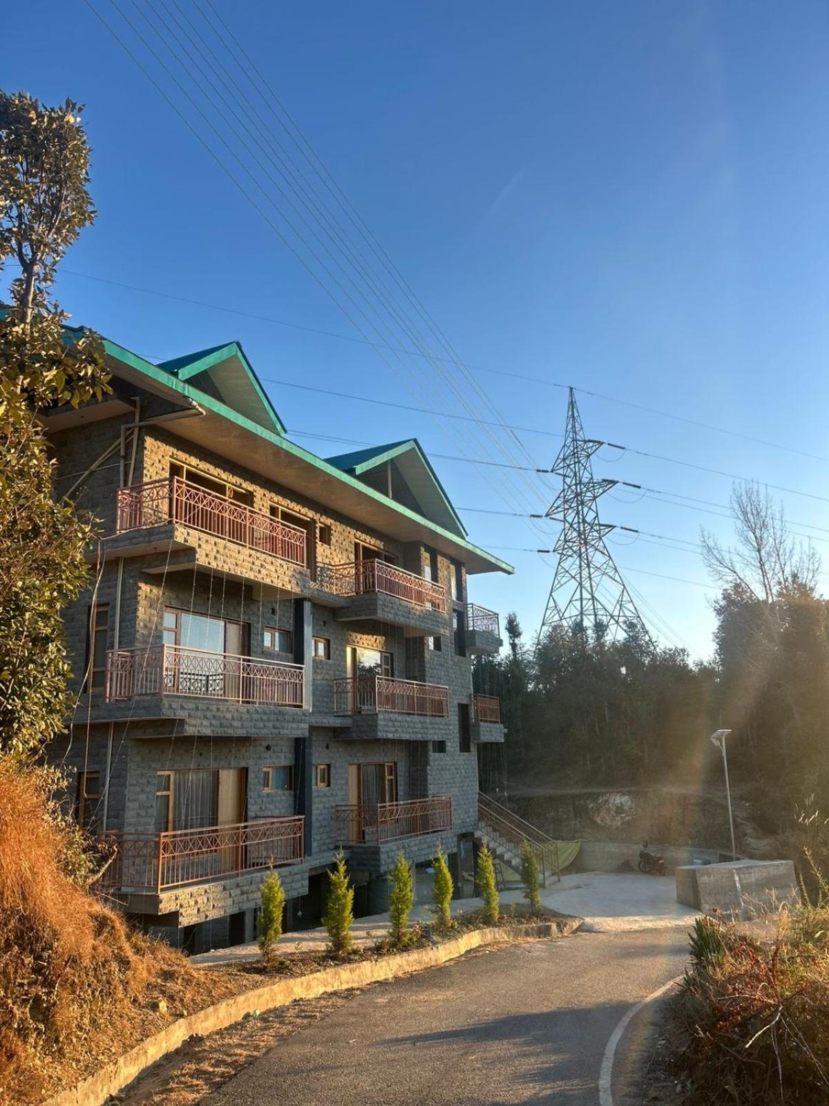Shalom Hillcrest Inn Shimla Ngoại thất bức ảnh