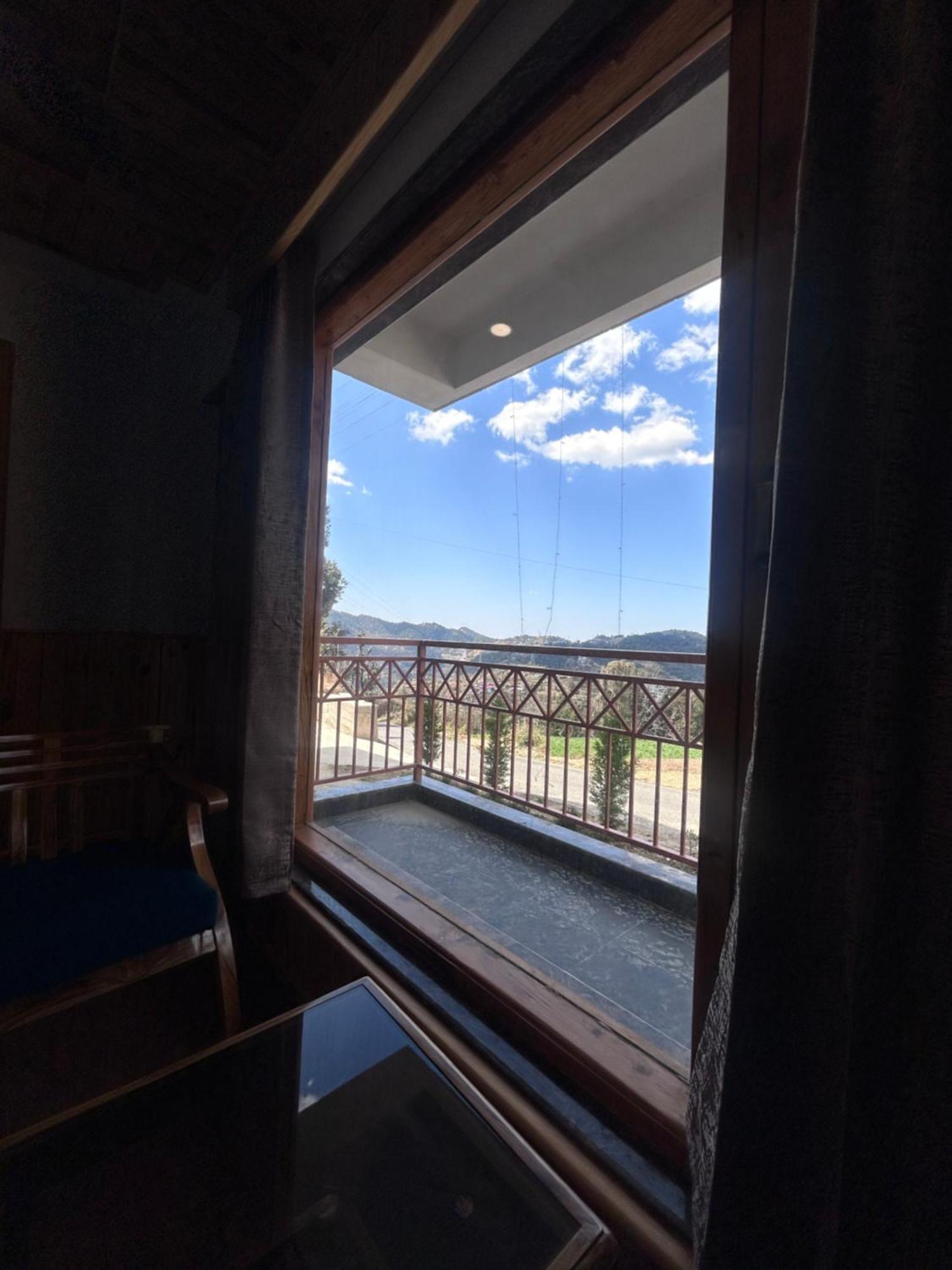 Shalom Hillcrest Inn Shimla Ngoại thất bức ảnh