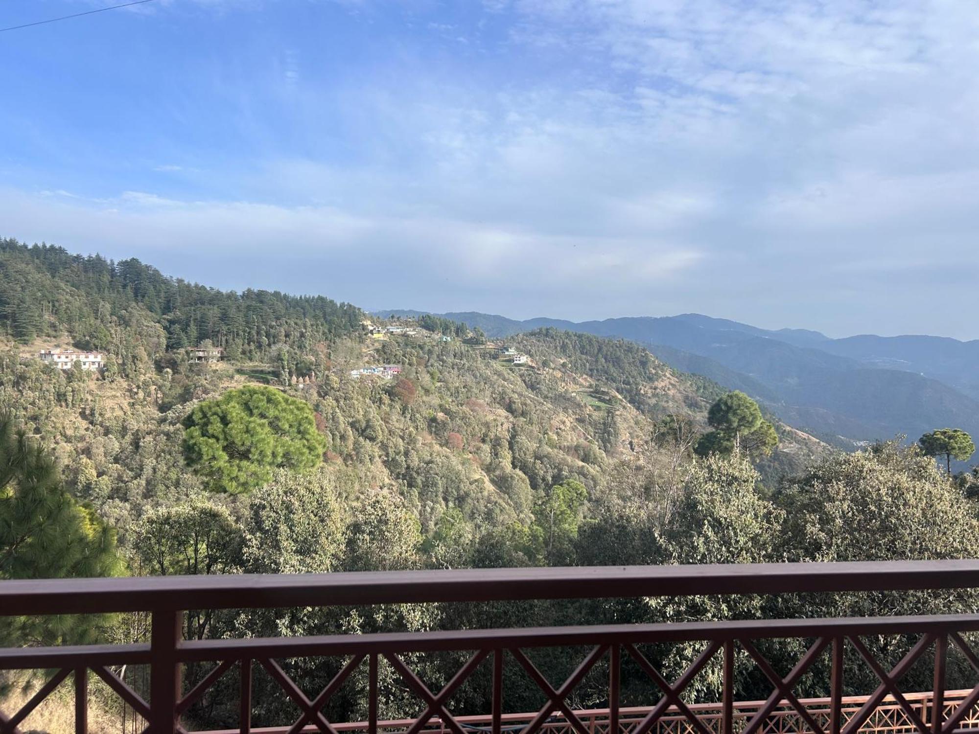 Shalom Hillcrest Inn Shimla Ngoại thất bức ảnh
